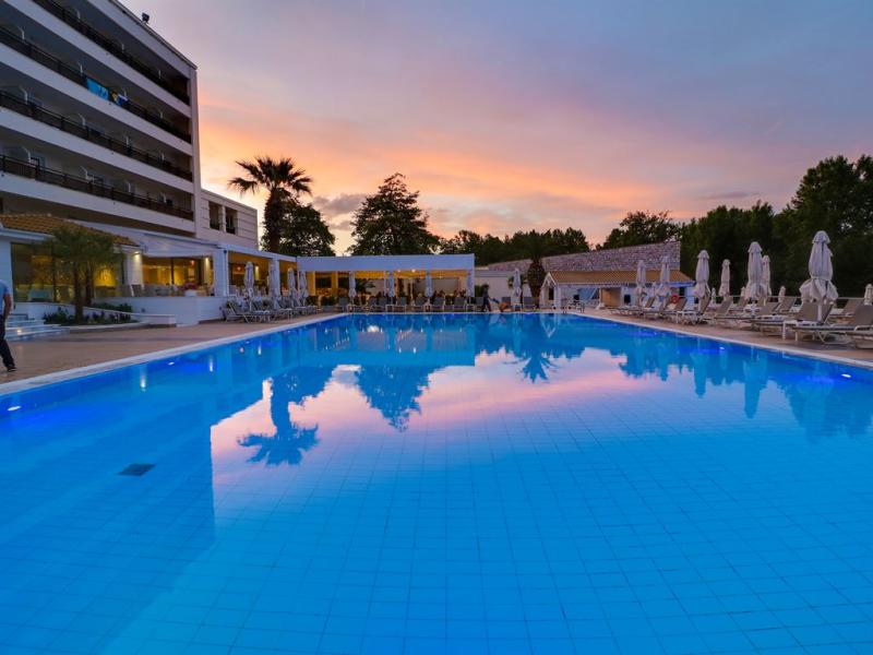 Olympian Bay Grand Resort