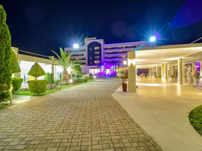 Olympian Bay Grand Resort