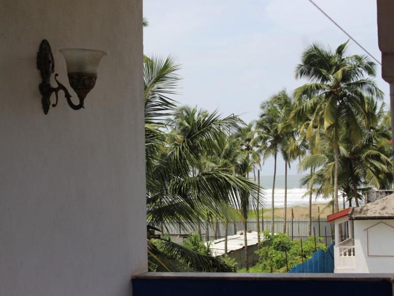 Laxmi Morjim Guest House