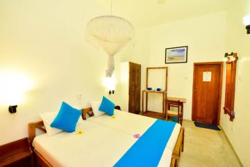 Отель International Beach Hotel & Restaurant Шри-Ланка, Хиккадува, фото 5