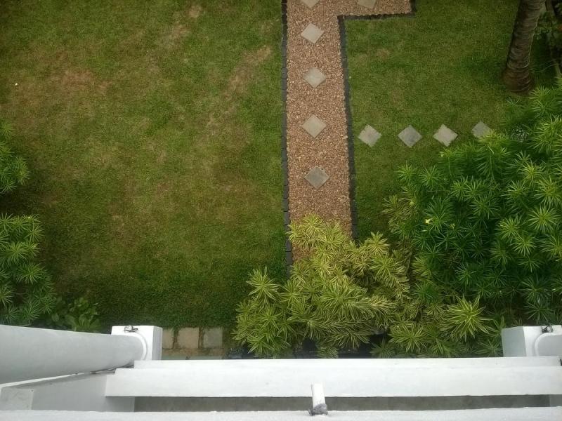 White Surfing Beach Resort