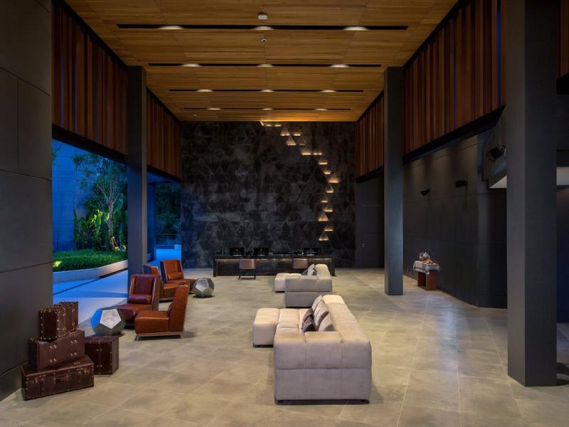 La Vela Khao Lak