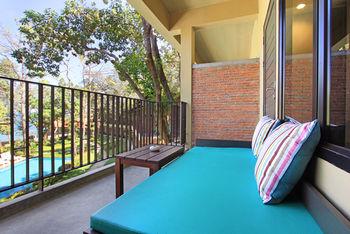 Samed Hideaway Resort