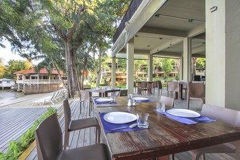Samed Hideaway Resort