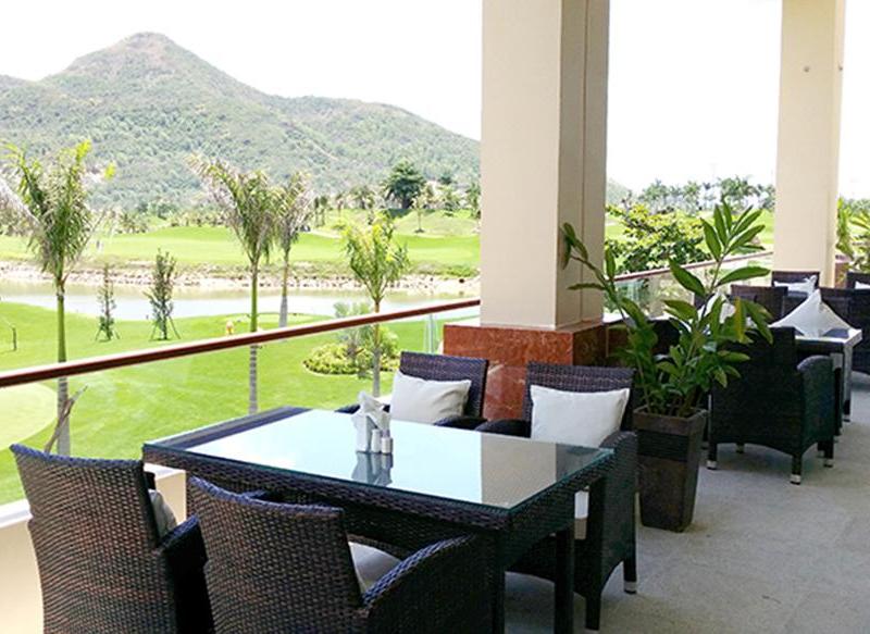 Diamond Bay Golf & Villas