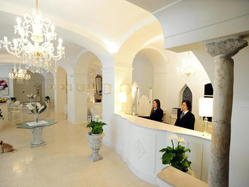 Minori Palace
