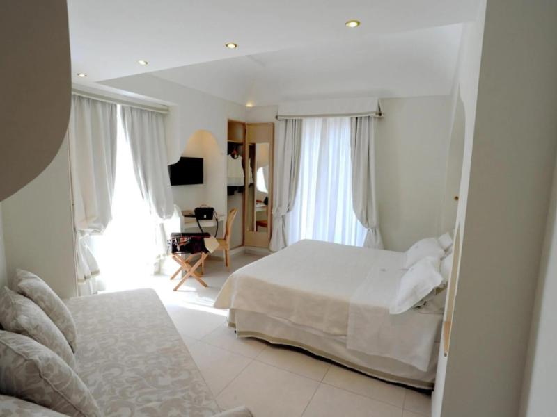 Minori Palace