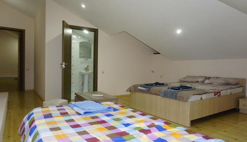 Vakare Hotel