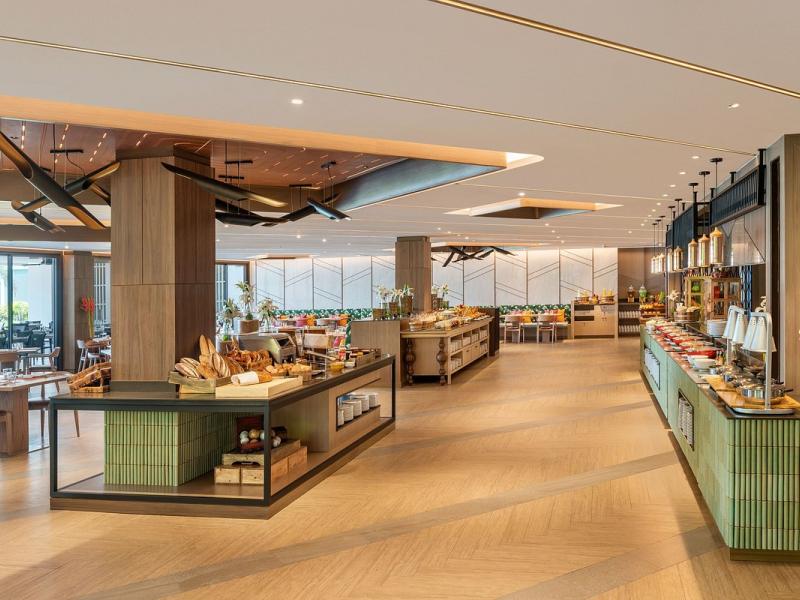 Le Meridien Khao Lak Resort & Spa