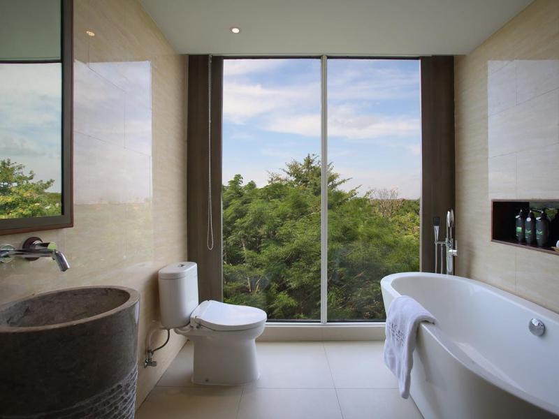 The Crystal Luxury Bay Resort Nusa Dua