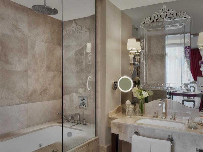 CVK Park Prestige Suites