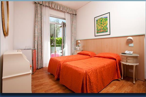 Hotel Rely