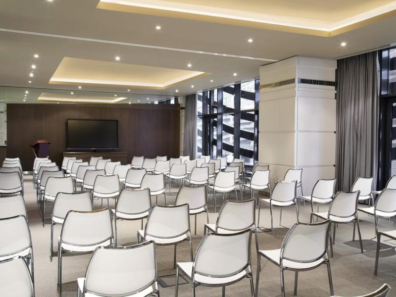 Pearl Rotana - Capital Centre