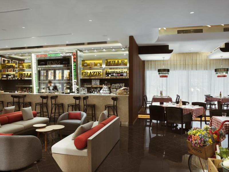 Pearl Rotana - Capital Centre