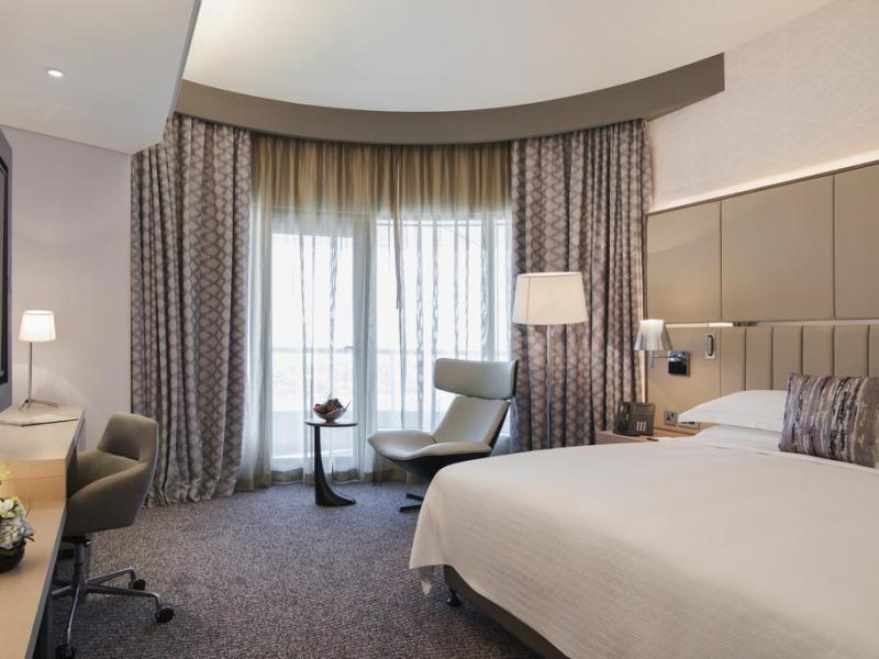 Pearl Rotana - Capital Centre