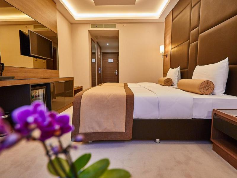 Inside Hotel Sisli