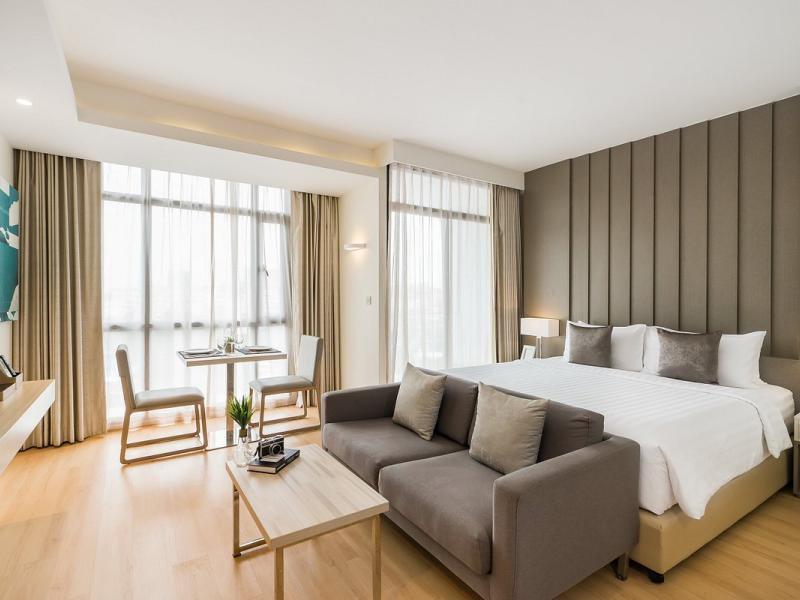 Arden Hotel & Residence