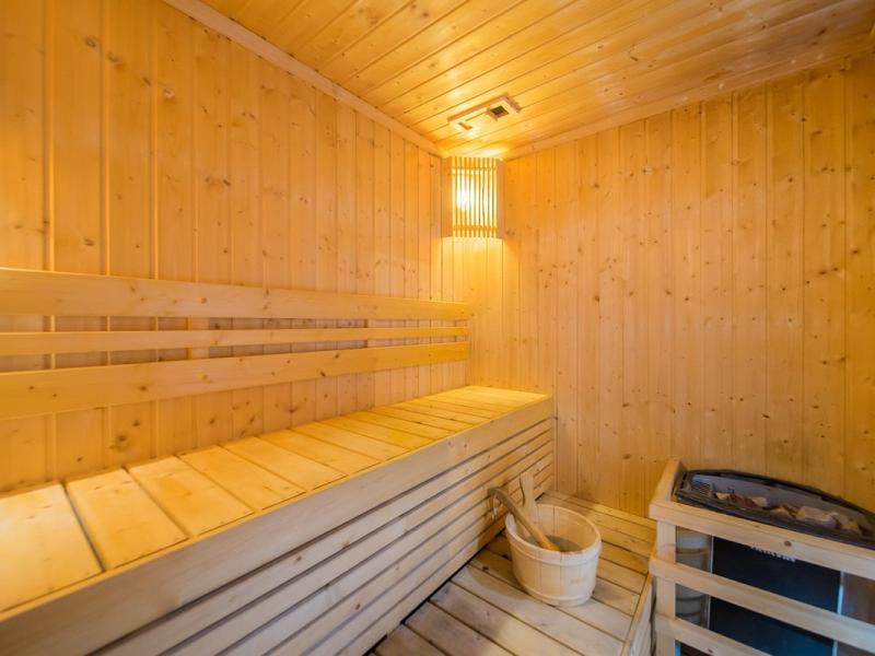 Arden Hotel & Residence