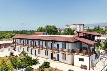 Отель Серебряный пляж Абхазия, Гудаута, фото 1