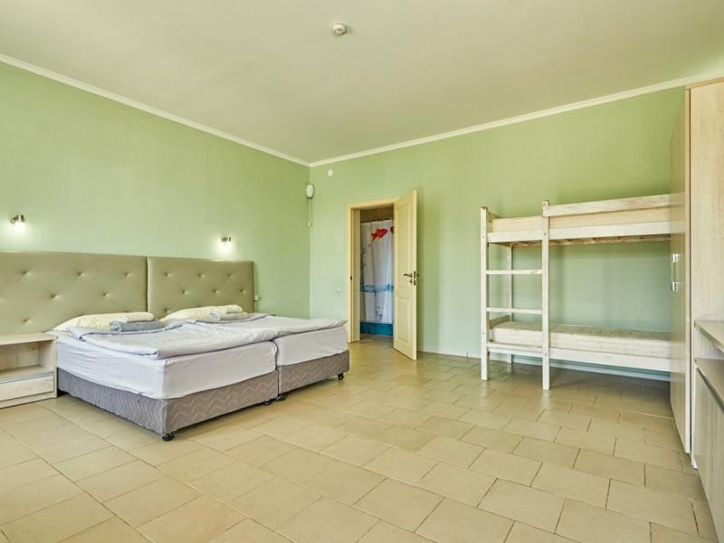 Серебряный пляж