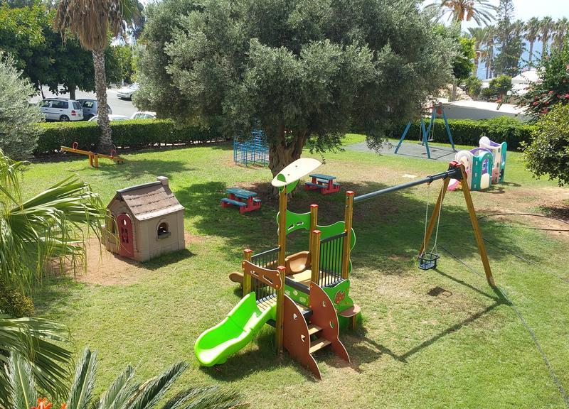 Cynthiana Beach Hotel