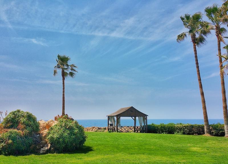 Cynthiana Beach Hotel