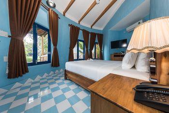 Isabella Resort