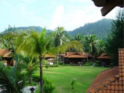 D`Coconut Island Resort