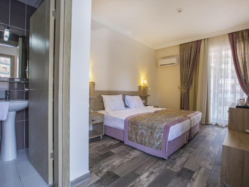 Arsi Enfi City Beach Hotel