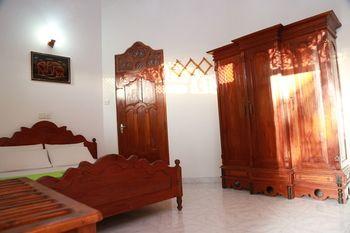 Sumal Villa