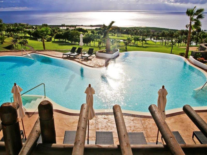 Las Terrazas de Abama Suites