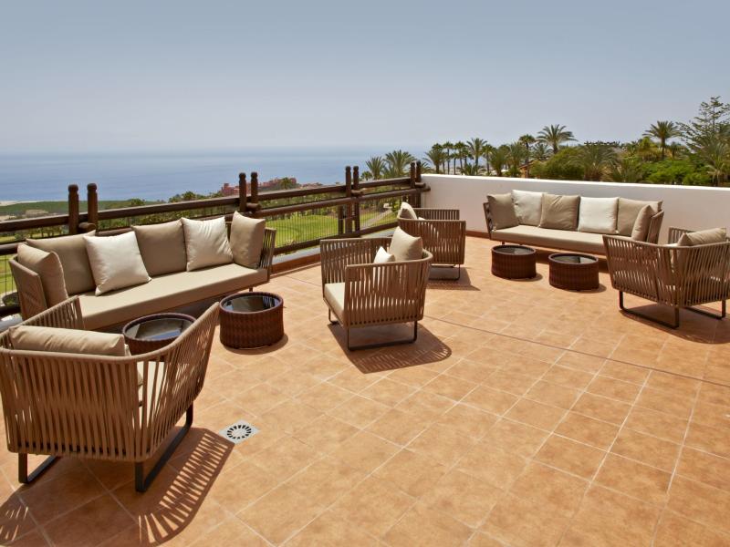 Las Terrazas de Abama Suites