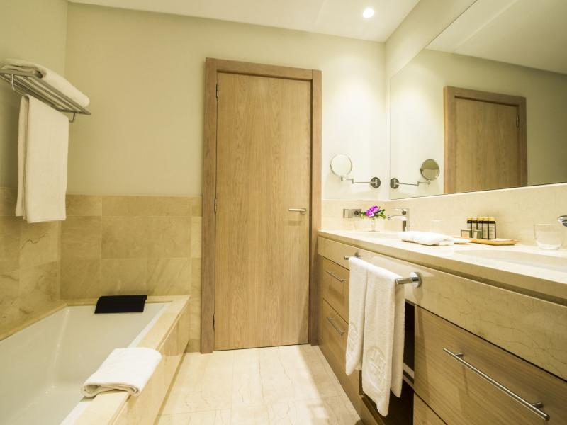 Las Terrazas de Abama Suites
