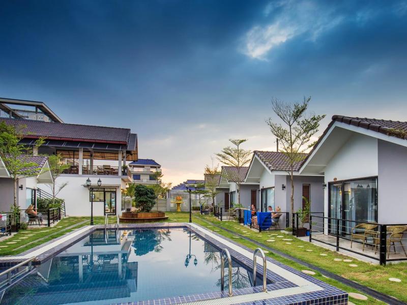 Sandy Clay Bungalows