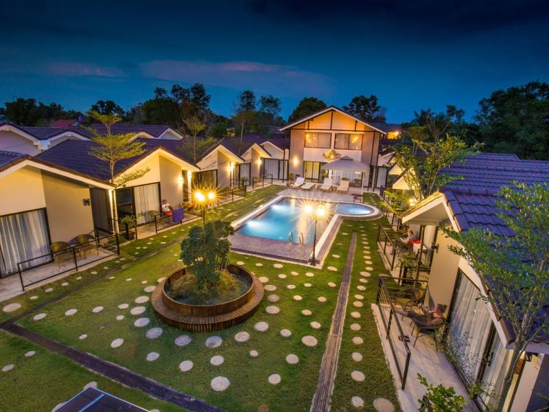 Sandy Clay Bungalows