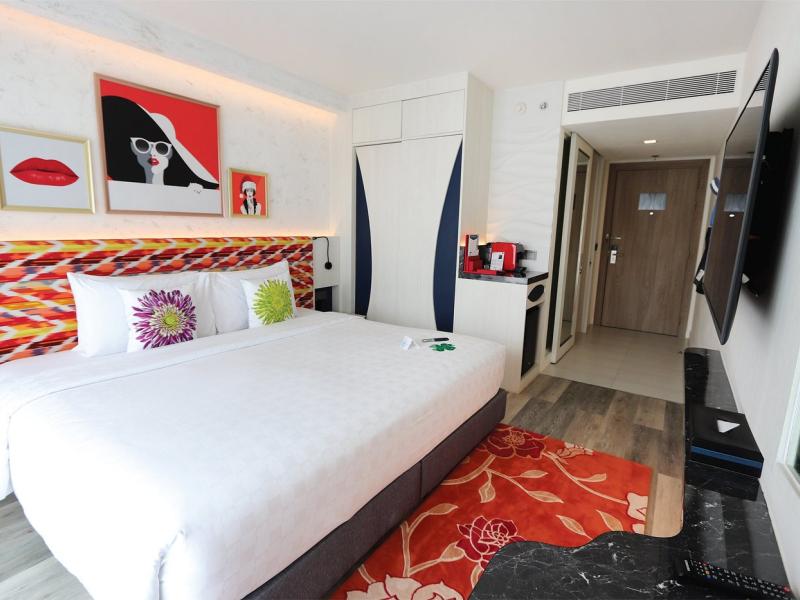 Clover Patong Phuket