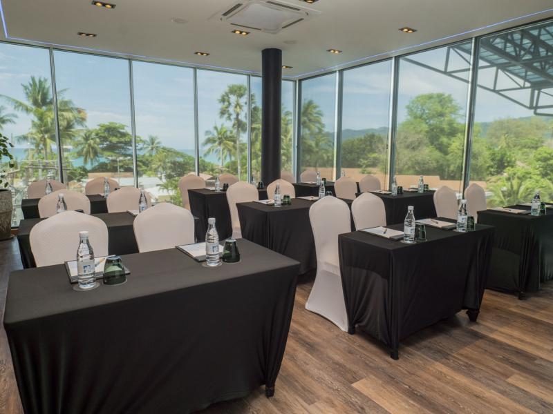 Clover Patong Phuket