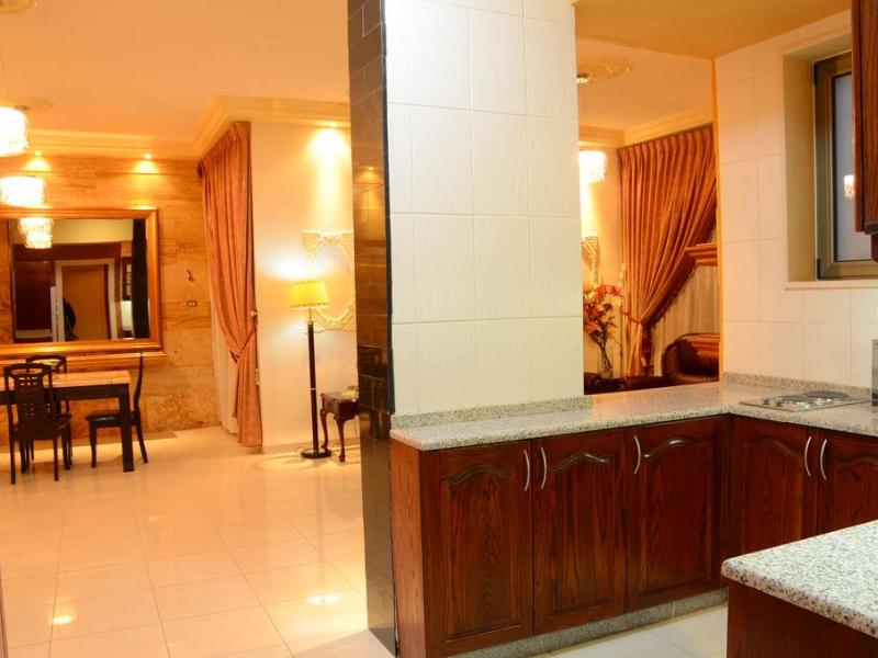 Jad Hotel Suites