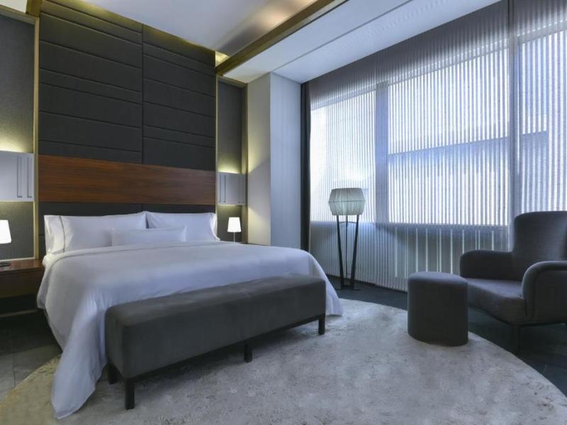 The Westin Doha Hotel & Spa