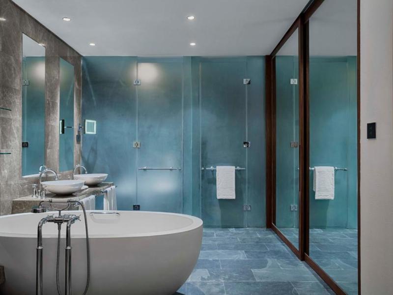 The Westin Doha Hotel & Spa