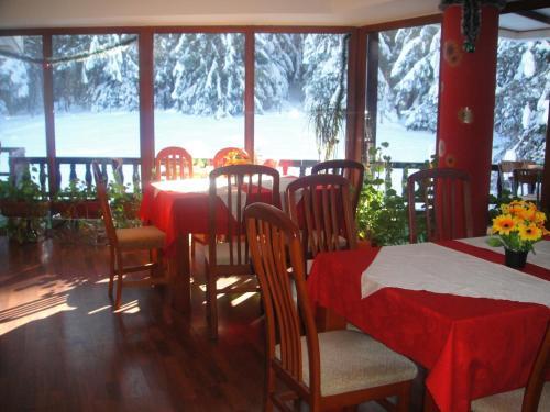 Tofana Hotel