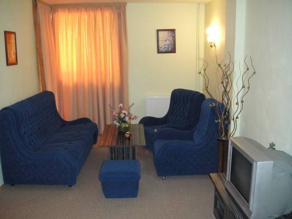 Tofana Hotel