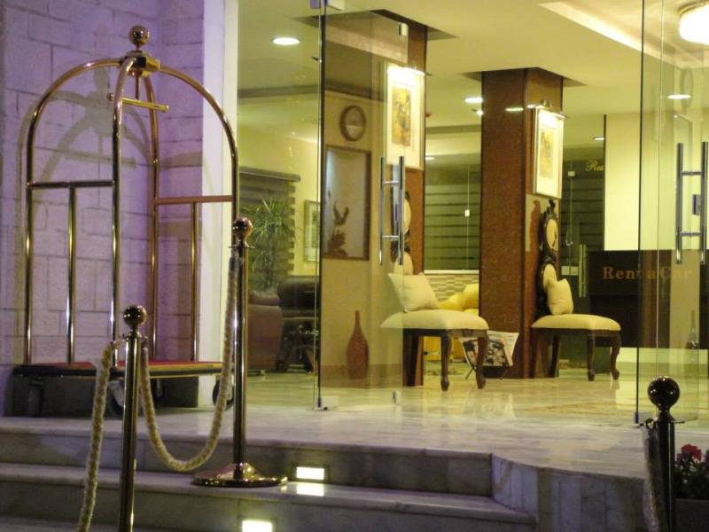 Renad Hotel