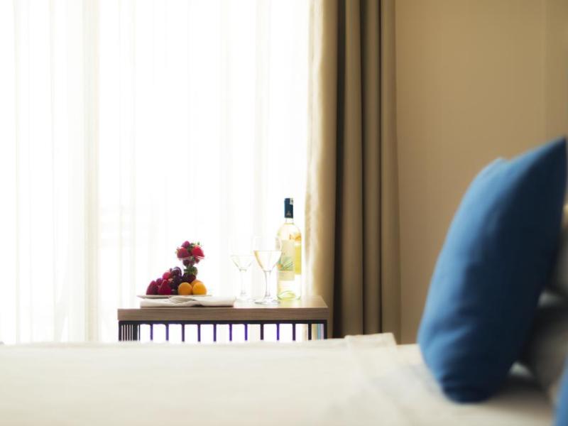 Liv Hotel by Bellazure