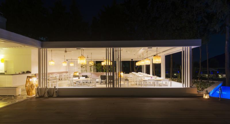 Liv Hotel by Bellazure