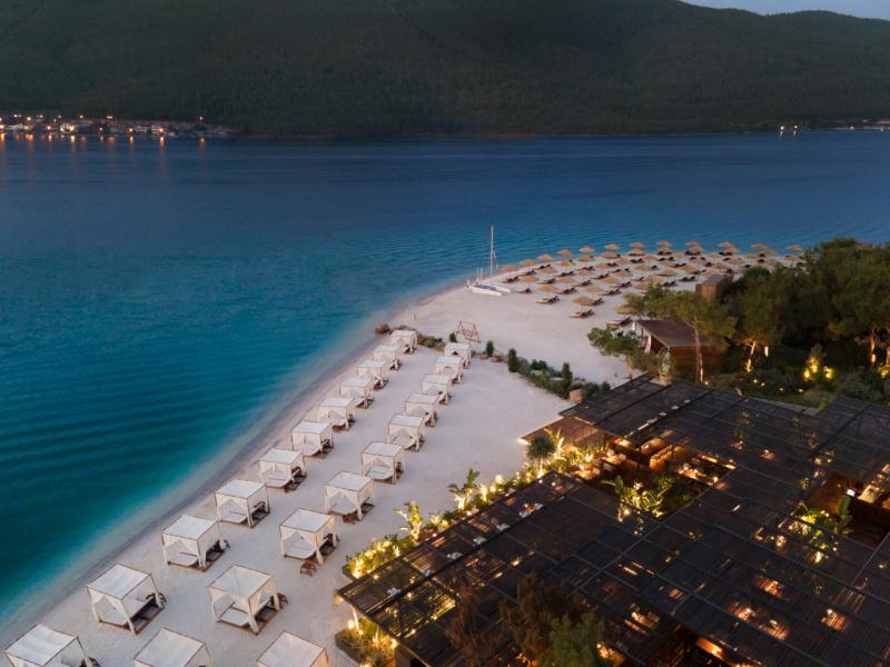 Lujo Art & Joy Hotel