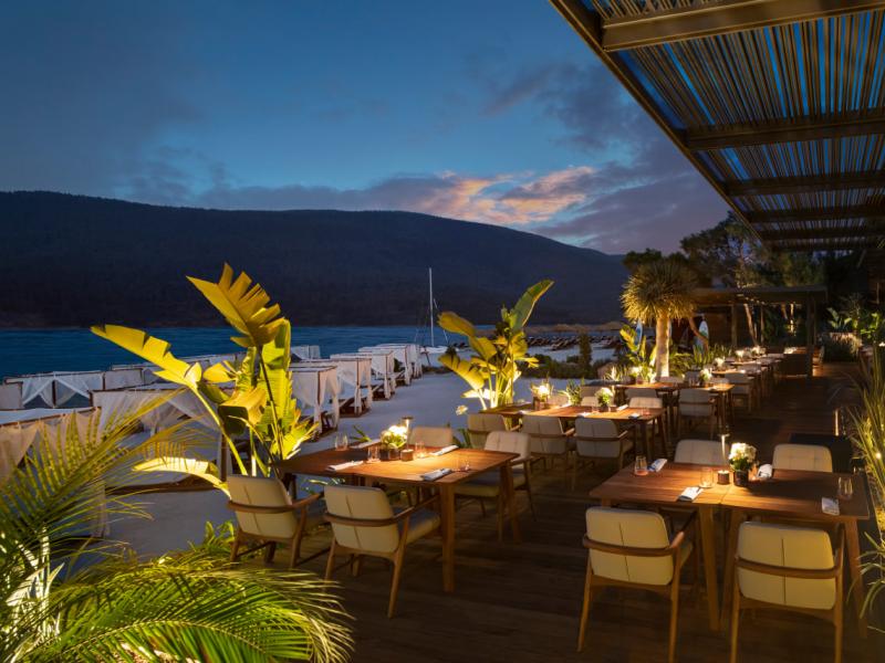 Lujo Art & Joy Hotel