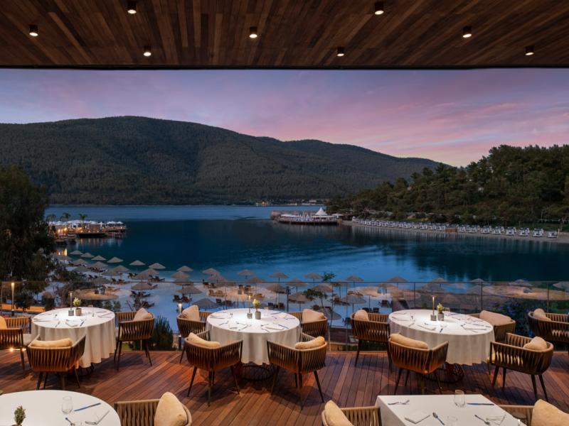 Lujo Art & Joy Hotel