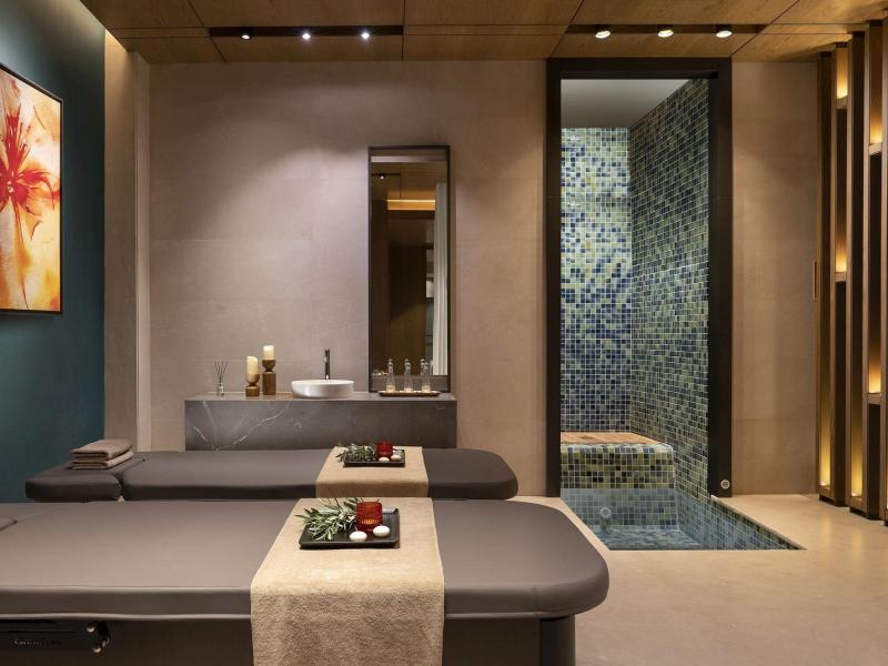 Lujo Art & Joy Hotel