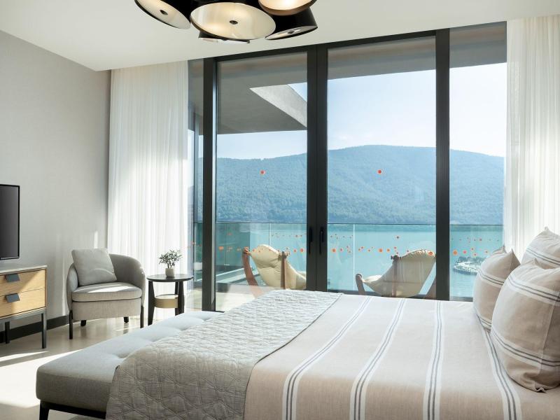 Lujo Art & Joy Hotel